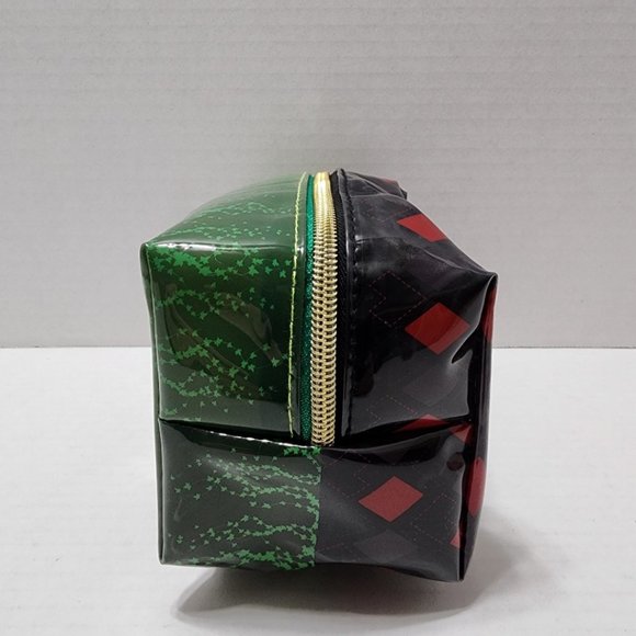 X Revolution Poison Ivy Group - Cosmetic Bag, Face Gems, Brush Set & Liner Duo - Picture 3 of 10